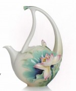 Franz Collection Porzellan Teapot Kanne Peaceful Lotus  NEU